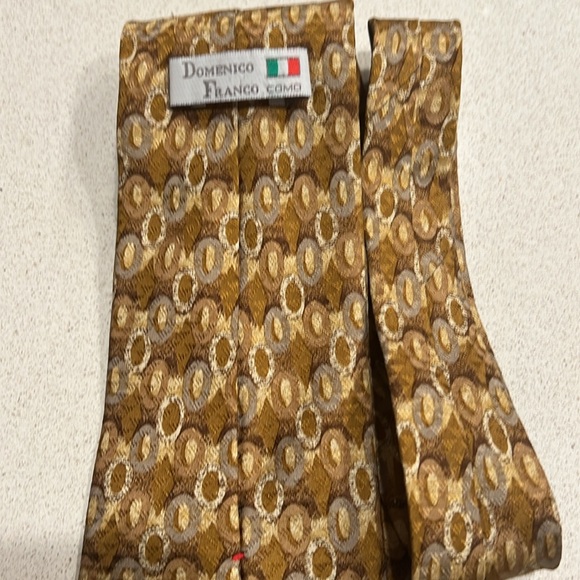 Four 100% Silk Ties for $50 - Picture 5 of 10